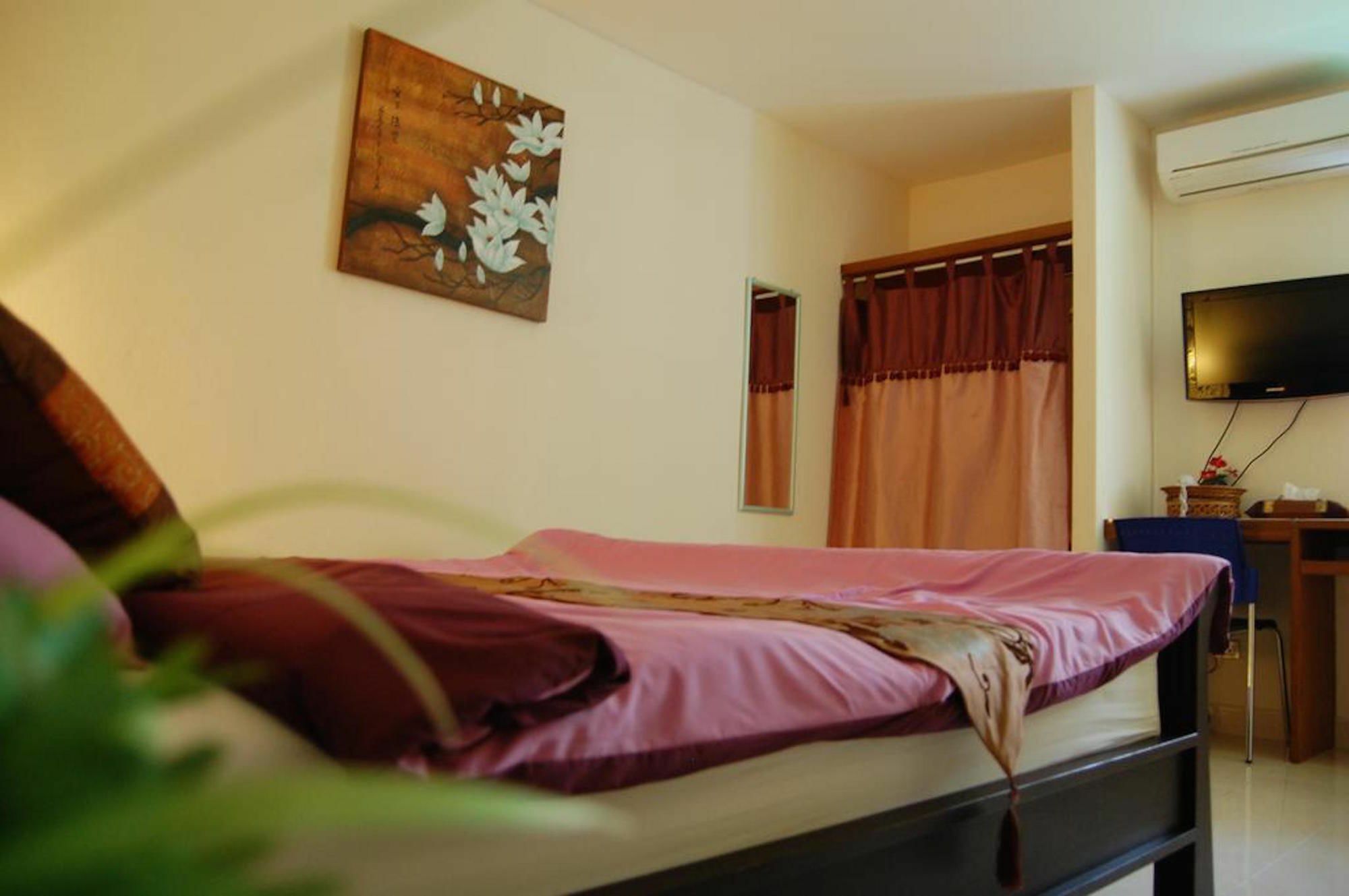 بانكوك Vareevara Apartment المظهر الخارجي الصورة